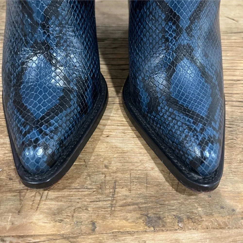 Chloe Rylee Ankle Boots Python Print 7.5 - Picture 3 of 10